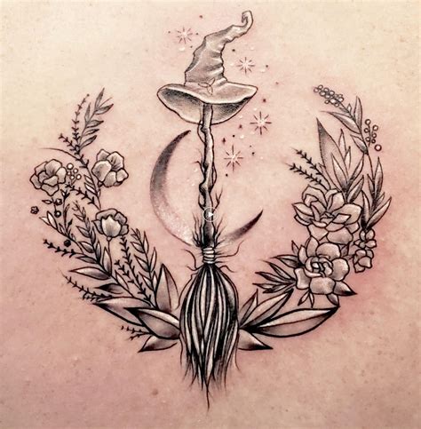 Tatuajes brujas simbolo